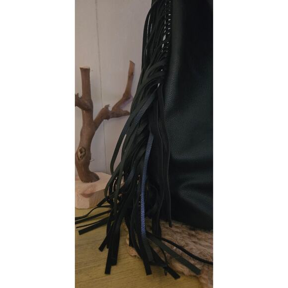 Victoria's Secret Black Ladies Drawstring Faux Leather Backpack - Picture 6 of 7